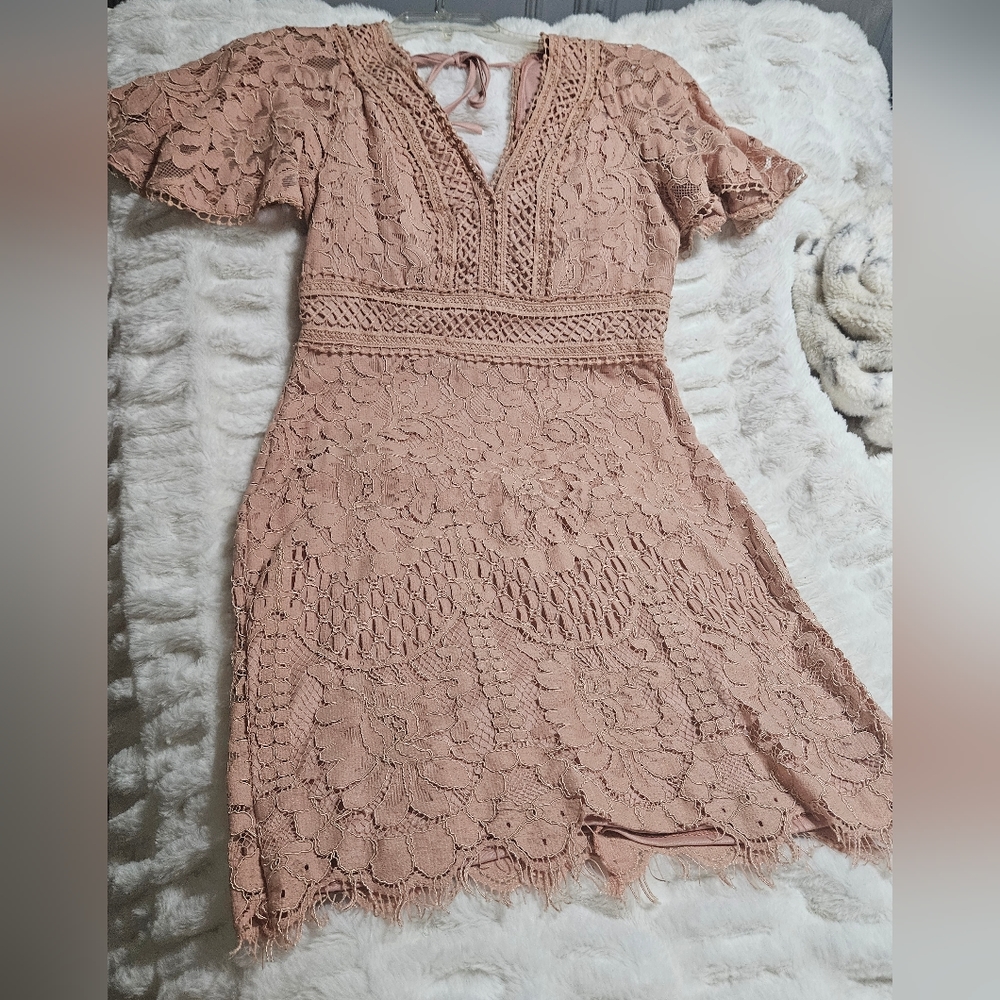 Dainty mauve  dress